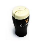 Pint shaped Guinness salt and pepper shakers (Ying Yang design)