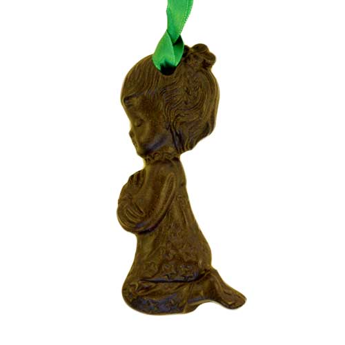 Little girl praying - Irish turf christmas tree decoration (image for) Little girl praying - Irish turf christmas tree decoration